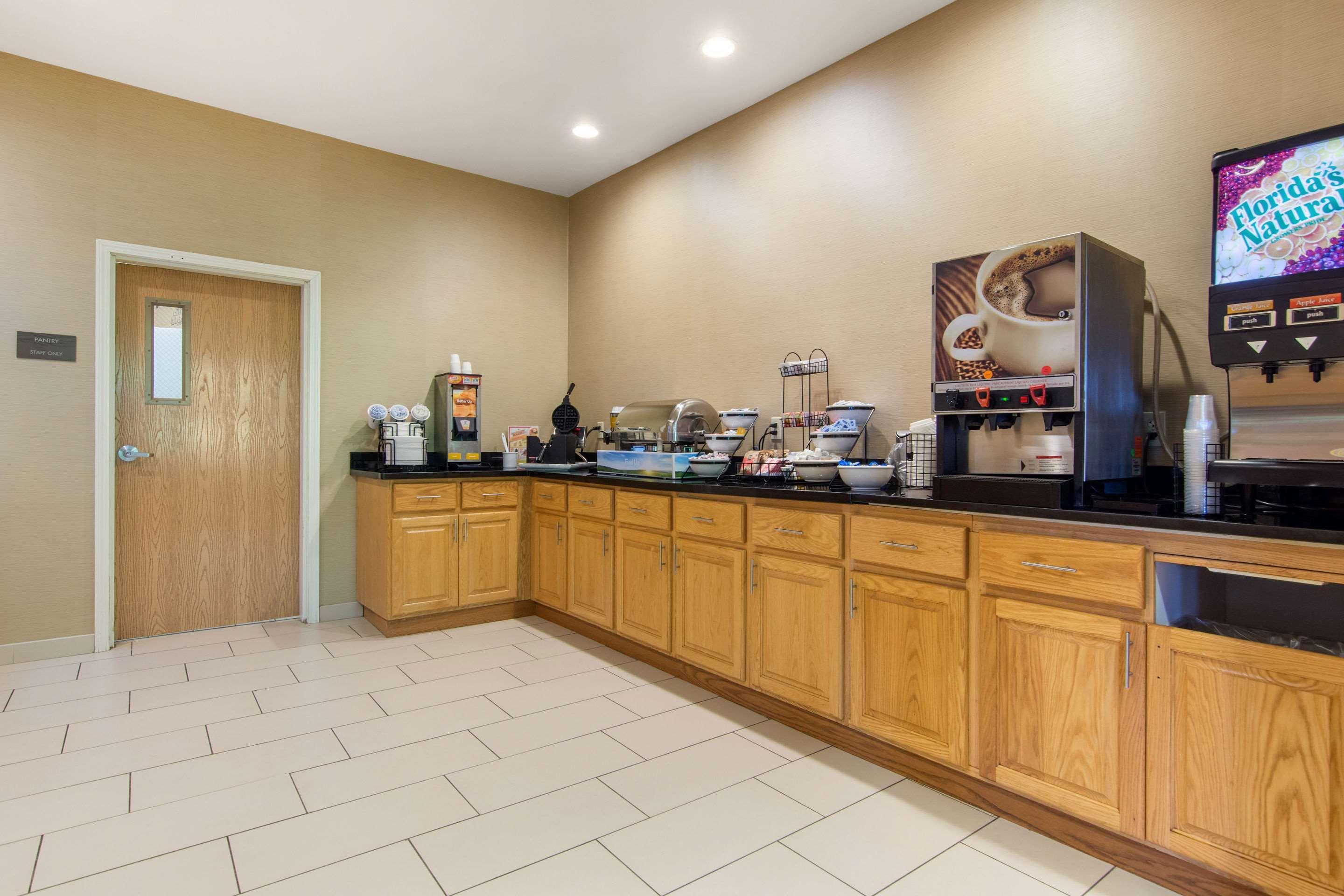Comfort Inn & Suites Cooperstown - Milford Zewnętrze zdjęcie